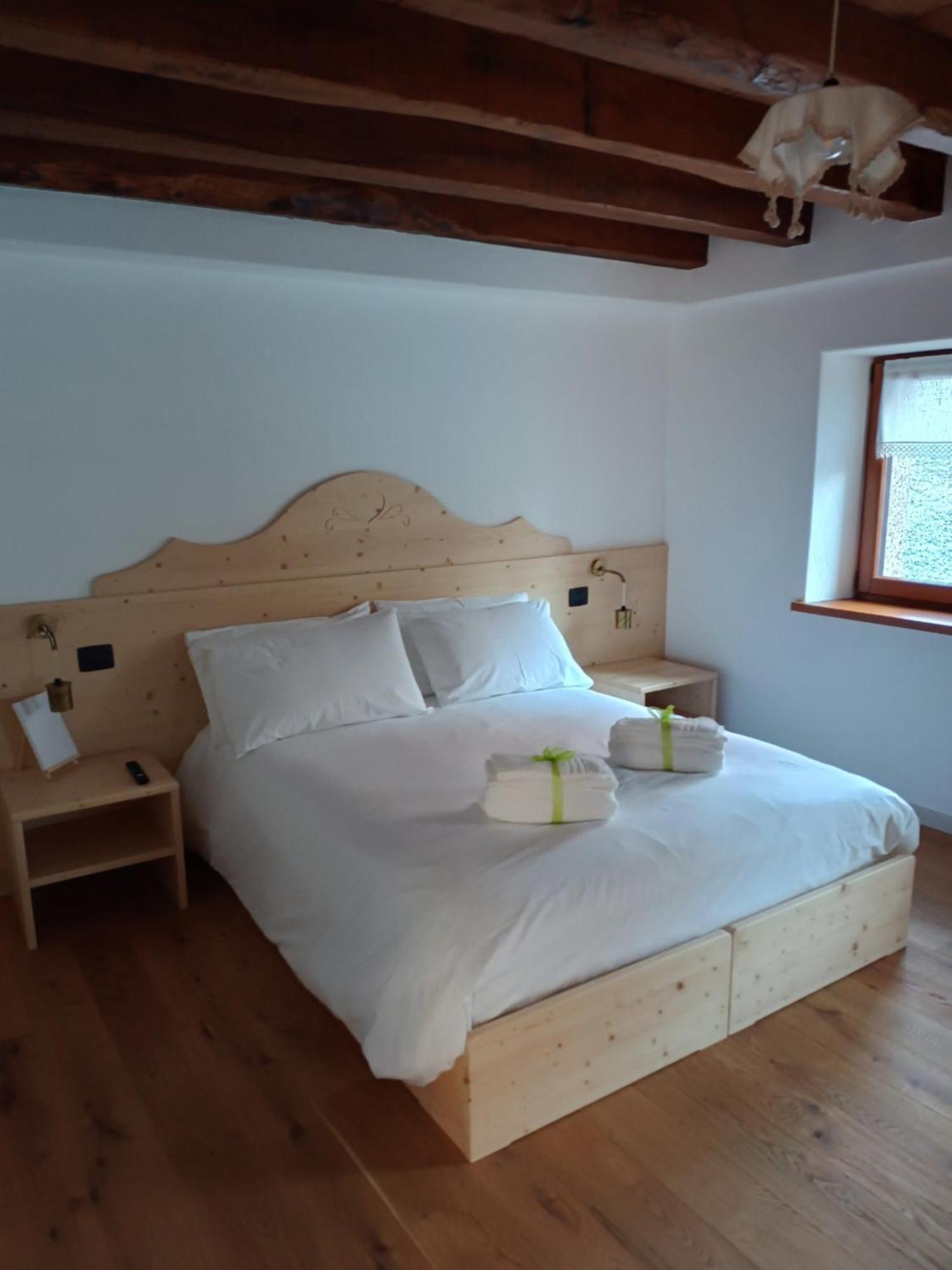 Bed and Breakfast La Farie Mediis Экстерьер фото