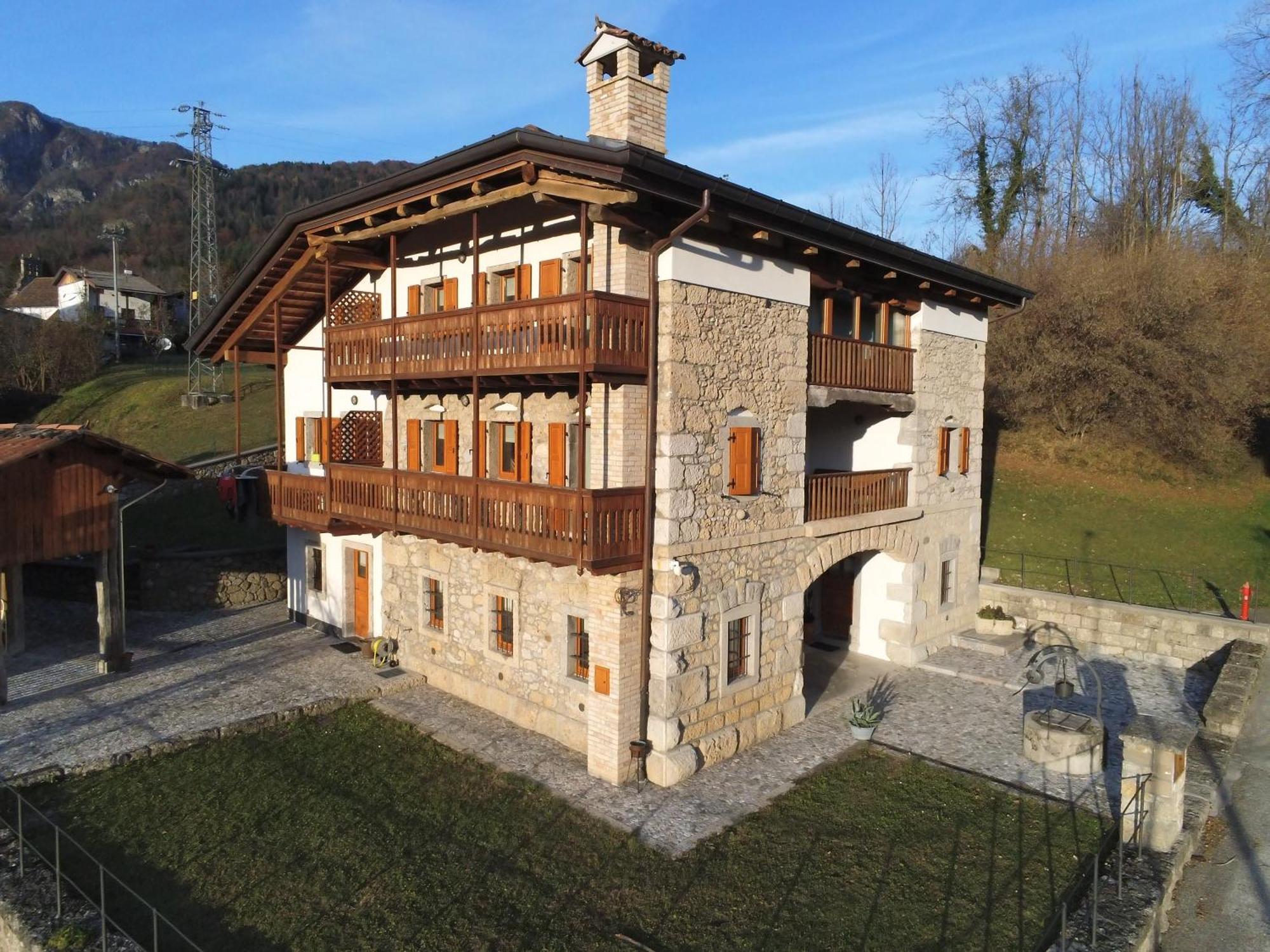 Bed and Breakfast La Farie Mediis Экстерьер фото
